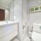 300m From The Beach - JBR Apartment with Sea & Dubai Eye Views - Dubaj