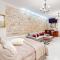 Apartment Michaela 4-Sterne & Parking - 罗维尼