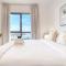 Coastal Luxury: 2BR Retreat with Sea Views - 迪拜