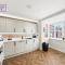 BRAND NEW! Modern Houses For Contractors & Families with FREE PARKING, FREE WiFi & Netflix By REDWOOD STAYS