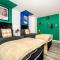 Sleek and Stylish 3 Bed in Greenock - Sleeps 8