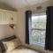 Chalet Sleeps 4 Near Cymyran Beach