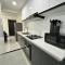 Goldpark Homes Two Bedroom with Golf Simulator & Gym
