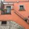 DOMUS TUSCIA APARTMENTS San Faustino guesthouse