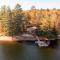 Waterfront private cottage on Koshlong Lake - Халибертон