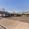 Charming retro property! - Sparks