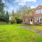 Bramcote Lane Spacious 5 BR House - Nottingham