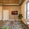 McCormick 2Br-2Ba family unit for up to 8 guests with Skyline view, Optional Parking & Gym