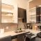 McCormick 2Br-2Ba family unit for up to 8 guests with Skyline view, Optional Parking & Gym