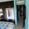 Front beach private room with shared bathroom