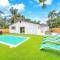 Indoor Basketball, Game Room, Pool, Spacious - Fort Lauderdale