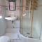 Ezamampondo Guest House - King Williamʼs Town