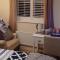 Aylesbury Lovely Double and Single Bedroom with Guest only Bathroom - Buckinghamshire