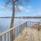 The Lakeside Lookout on Gingles Point