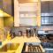 Stylish 2BR Suite with Optional Parking & Gym Access Near Lakefront, Shedd Aquarium and McCormick Center