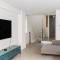 3 Bedroom, 3 bathroom large flat with sea views!