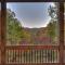 Hunter's Treehouse w 5 Star BR Mtn View & Hot Tub - Epworth