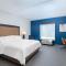 Holiday Inn Express & Suites - Cleveland Northwest, an IHG Hotel