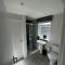 Westland Suites - Stylish, Modern, Elegant, Central Apartments
