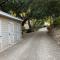 Malibu Ranch Guest House Hideway