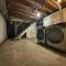 Modern Luxe 3BR 1BA with Bar 7 - كولومبوس