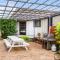Hidden Orchard - Pet Friendly - 4 Mins Walk to Beach