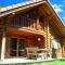 LOURS NOIR Chalet en rondins