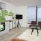 Cohost Partners | Central and Contemporary 2Br - Swindon