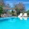 Villetta con piscina privata e giardino 506