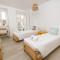 Clover House Tavira