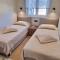 Holiday house with jacuzzi in Rovinj 2306 - 罗维尼