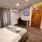 Elross Hotel