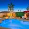 Palm Tree Inn Home With Gated Pool Perfect For Families - La Quinta