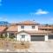 Desert Skyline Luxury Pool Home With Sunken Firepit Area - Indio