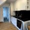 Central & modern penthouse-studio with balcony & air-condition