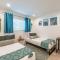 Sunny Vista Pool And Spa Home With Mountain Views - 棕榈泉