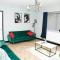 A modern home close to city centre with parking