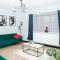 A modern home close to city centre with parking
