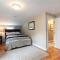 Delightful 4-bed, 2-bath home!