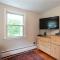 Delightful 4-bed, 2-bath home!