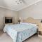 Ocean 1 Suite 1