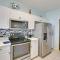 Sunny Fort Walton Beach Condo - Walk to Ocean!