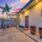 New! Luxury 5BR, W/Arcade, Sauna, Views, Fire Pit! - San Diego