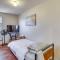 Cozy Easton Condo Near Historic Downtown