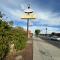 CoachLight Motel - Hemet