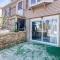 Close to Colleges Worcester Apt with Lake Access! - Worcester
