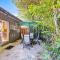 Heated pool, parking, 5 min walk to food and fun! - Fort Lauderdale