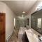Lodge at Brookside - آفون