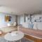 Bright DT Apt #7A, Amazing View