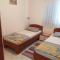 Apartmani Ana Vir